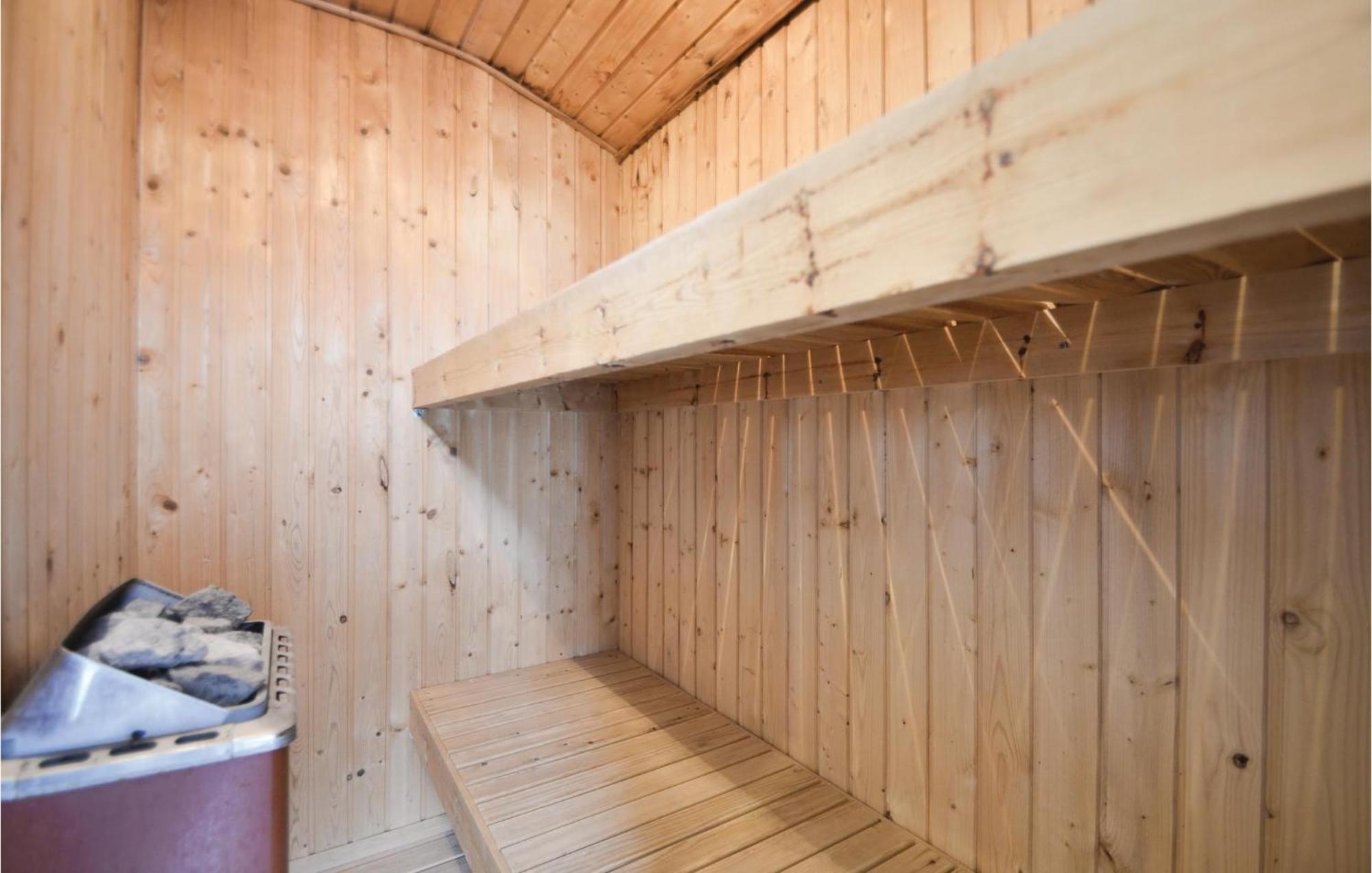 Amazing Home In Ebeltoft With Sauna Zewnętrze zdjęcie